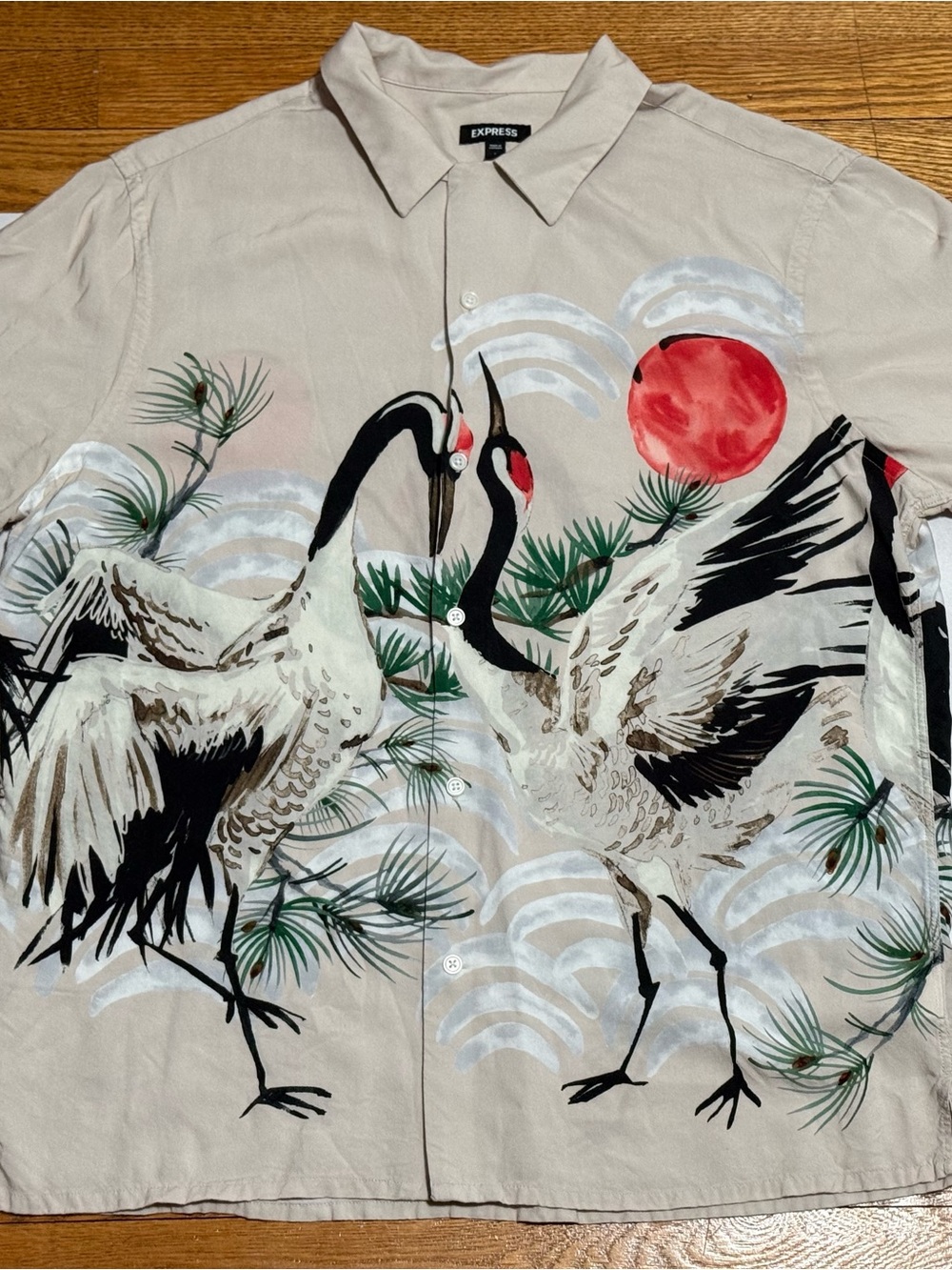 EXPRESS Men’s (L) S/S Button Down Japanese Style Red-Crowned Crane Shirt
